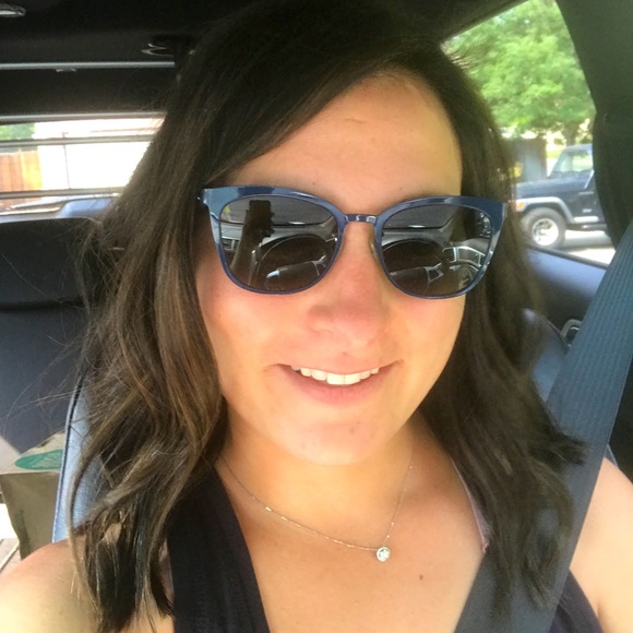 Meet your Posher, Jacqueline - Picture 1 of 1